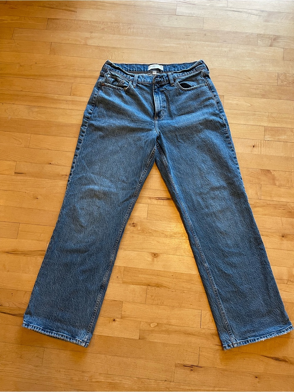 Abercrombie & Fitch Light Blue Low-Rise Baggy Jeans